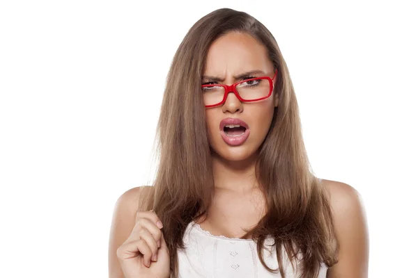 Mädchen mit Brille überrascht — Stockfoto