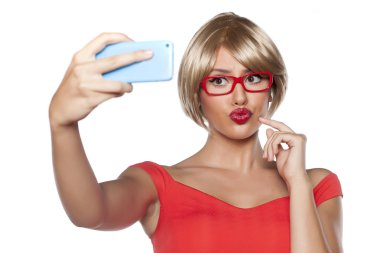 sarışın yapım selfie