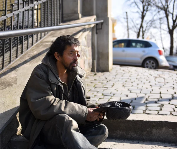 Безпритульний на вулиці — стокове фото