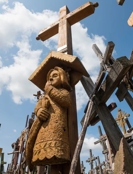 SIAULIAI, LITHUANIA - JUL 12, 2015: The Hill of Crosses (Kryziu — Stock Photo, Image