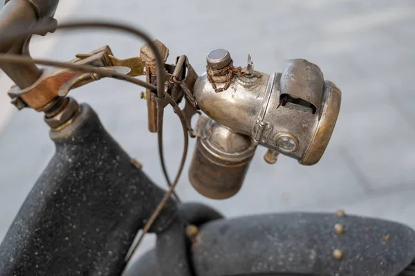 Lámpara Carburo Retro Una Bicicleta Vintage —  Fotos de Stock