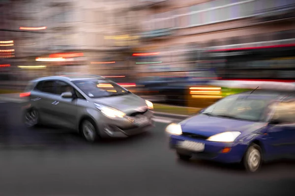 Araba Kazası Şehir Yolunda Iki Araba Kaza Yaptı Kasıtlı Hareket — Stok fotoğraf
