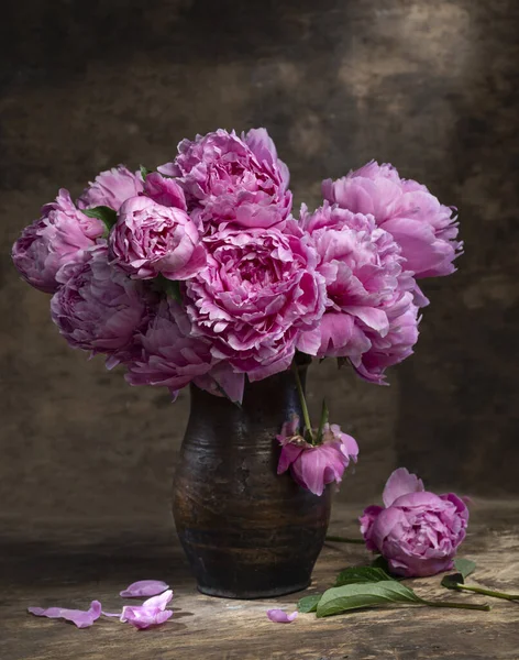Beautiful Bouquet Pink Peonies Vase Wooden Table — Stock Photo, Image