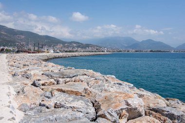 Türkiye 'nin Alanya ilinin limanındaki deniz feneri