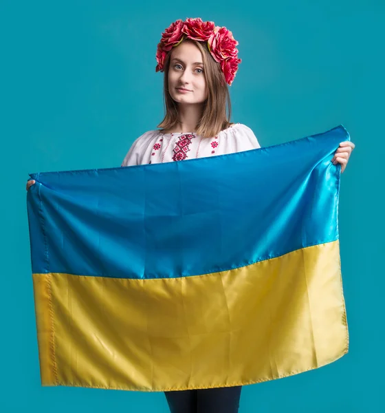 Portrait of attractive young  girl in national dress with  Ukrai — Stock Photo, Image