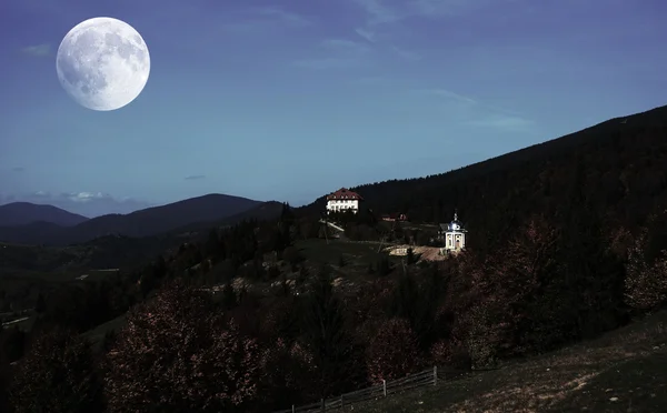 Gece sonbahar manzarası — Stok fotoğraf