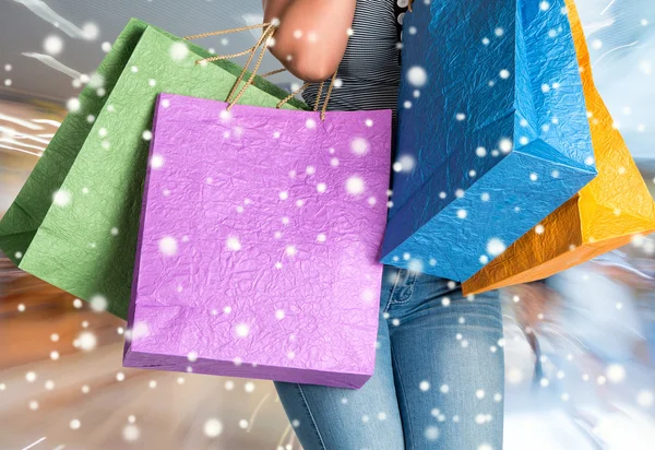 Mujer con bolsas de compras — Foto de Stock