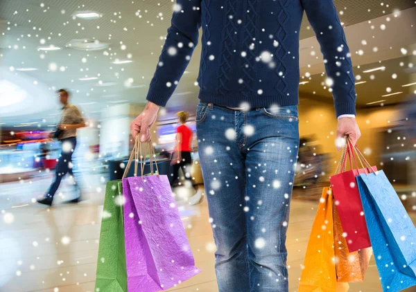 Man with shopping bags — Stock Photo, Image