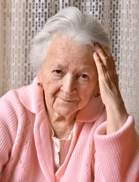Eski üzgün kadın — Stok fotoğraf
