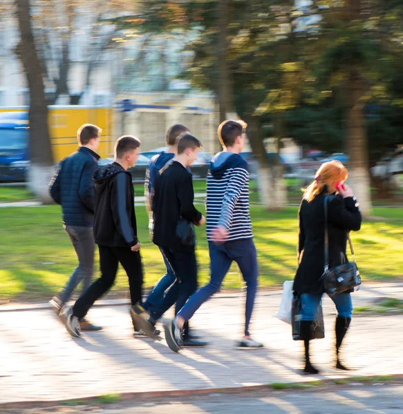 Busy city people going along the street — Stock Photo, Image