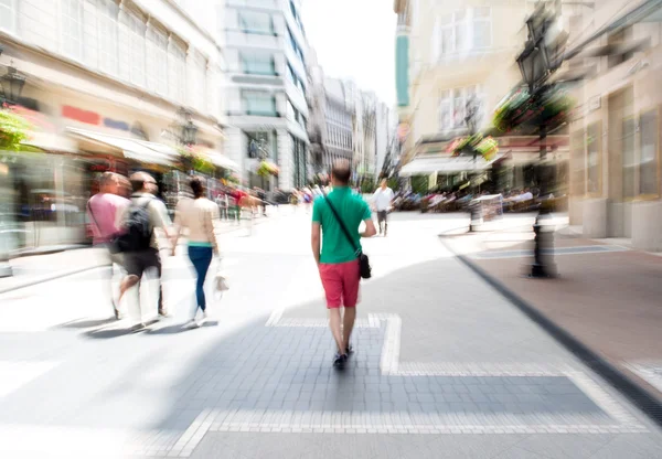 Gente ocupada de la ciudad — Foto de Stock