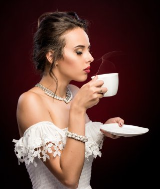 sıcak içecek bir fincan