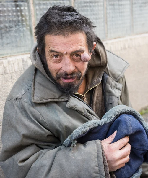 Homeless man on the street — Stock Photo, Image