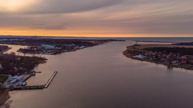Vistula halklarının havadan görünüşü. Grki Zachodnie, Grki Wschodnie, Polonya.