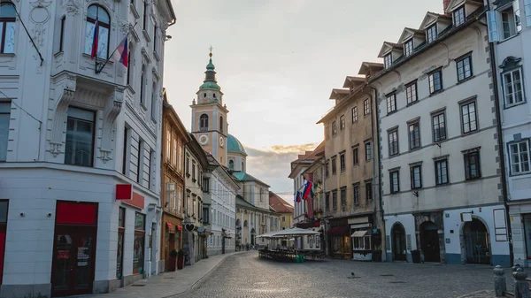 Hermosas Calles Liubliana Eslovenia Los Primeros Rayos Sol — Foto de Stock