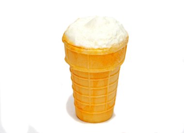 Beyaz arka planda izole edilmiş bir fincan dondurma..