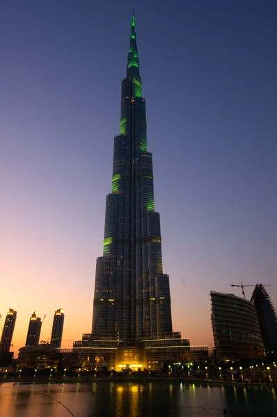 Burj Khalifa Dubai nejvyšší budovou na světě. Město Dubaj — Stock fotografie