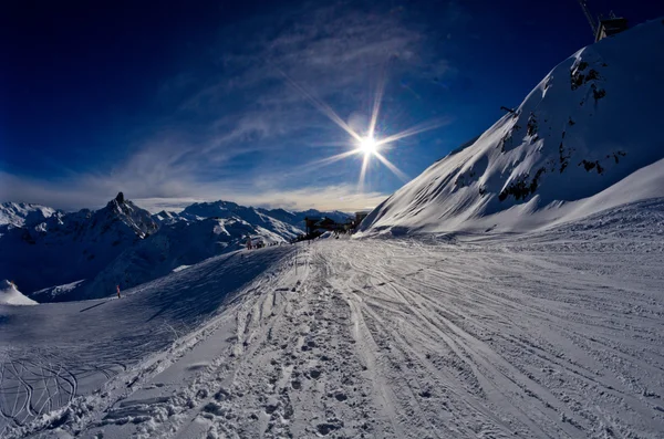 Courchevel lyžařské stanice, Francie — Stock fotografie