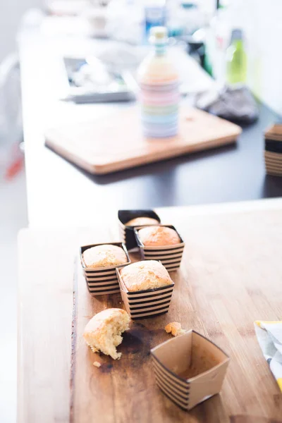 Muffin Prêt Être Mangé Photos De Stock Libres De Droits