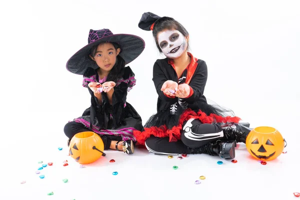 Pareja Retratos Niñas Halloween Disfraz Carnaval Aislado Sobre Fondo Blanco — Foto de Stock