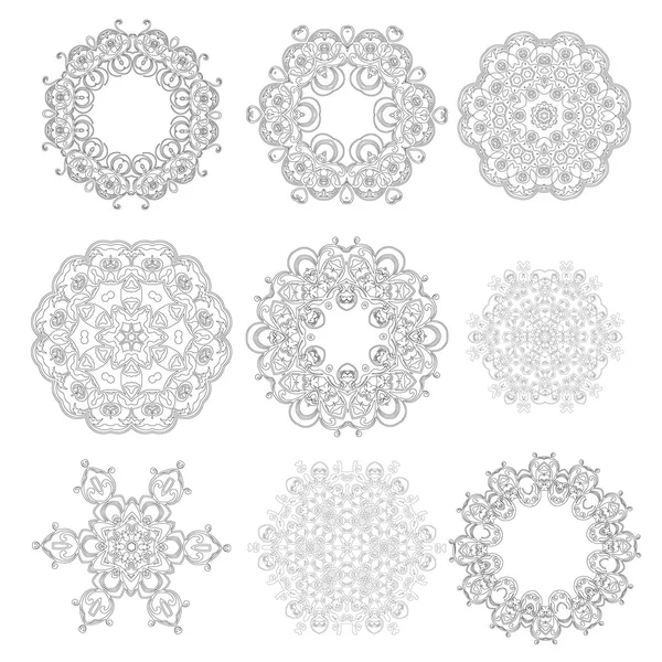 Set di Ornamenti carte bianche nere con mandala . — Vettoriale Stock