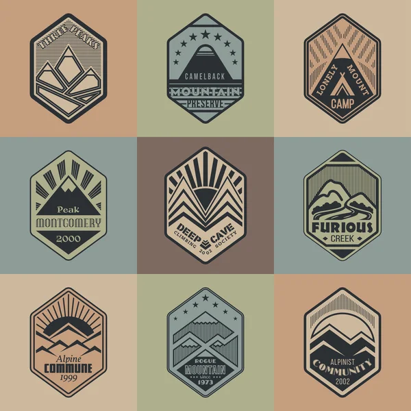 Mount badge set1color1 — Stock Vector