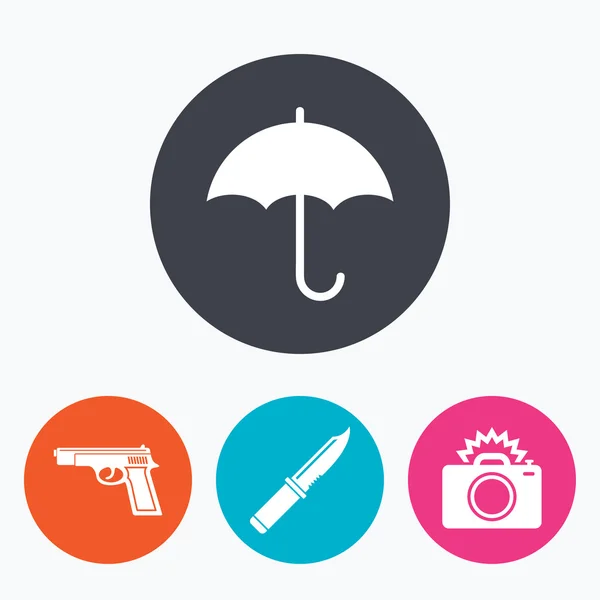 Couteau, parapluie et appareil photo . — Image vectorielle