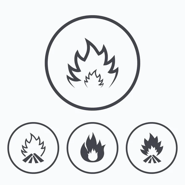 Feuerflammen-Ikonen. Hitzezeichen. — Stockvektor