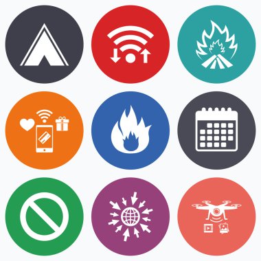 Turist kamp çadır işareti. Yangın alev simgeler.