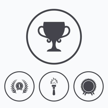 Birincilik Ödülü Kupası simgeler. 