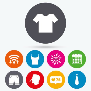 Giysi işaretler. T-shirt ve şort ile pantolon.