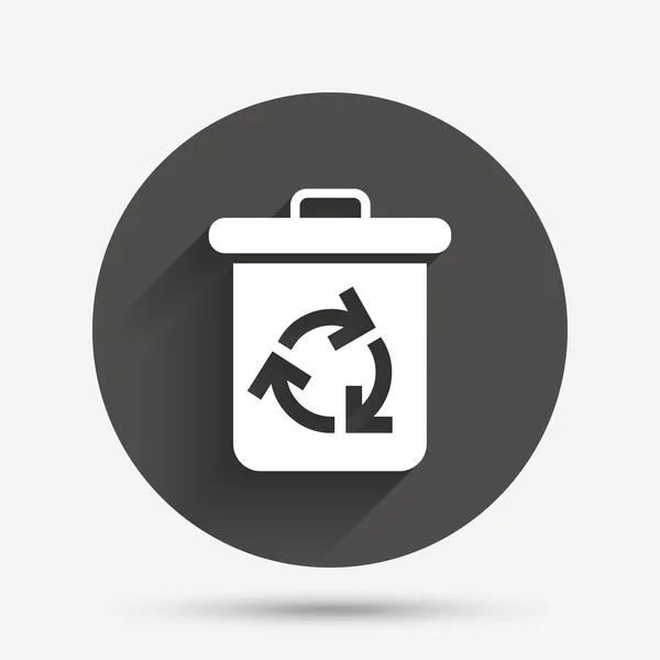 Recycle bin icon. Reuse or reduce symbol. — Stock Vector