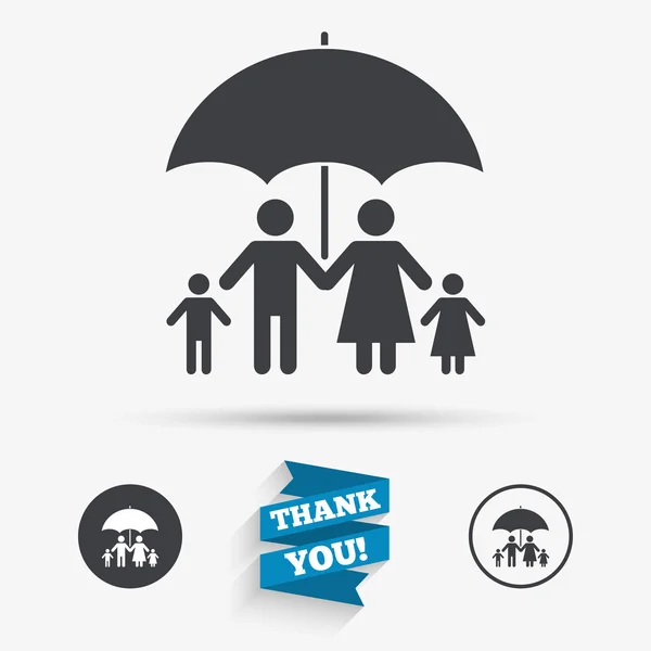 Icono completo del seguro familiar. Símbolo de paraguas . — Vector de stock