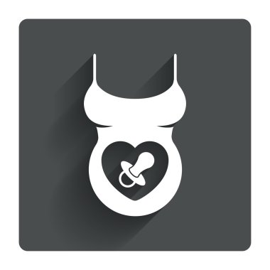 Hamile kadın gömlek işareti