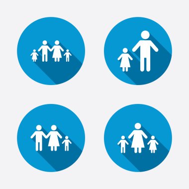 iki çocuk işaretleri ile aile