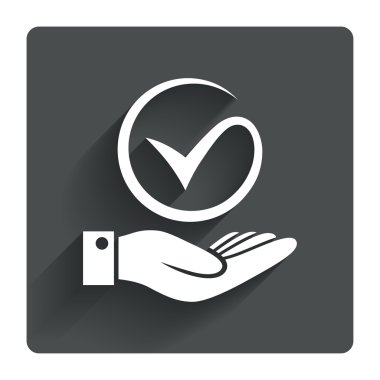 Kene ve el işareti.