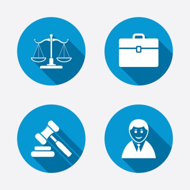 Adalet simgesinin ölçekler.