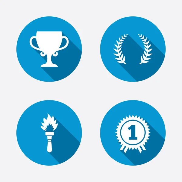 First place award cup icons. — Stock Vector