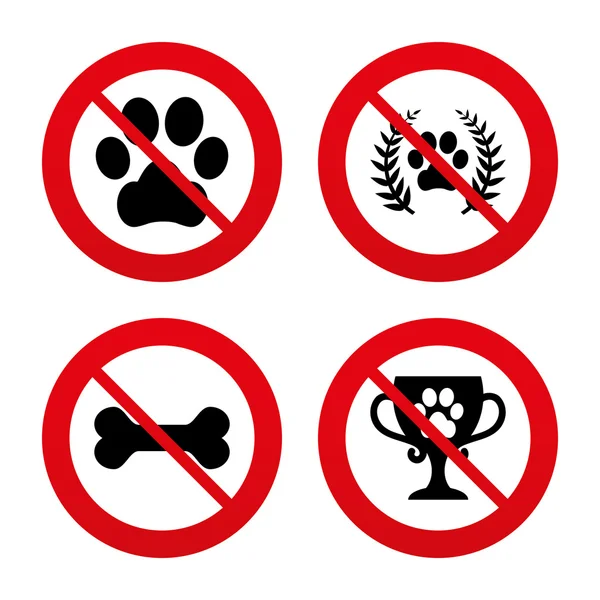 Pets icons. Dog paw sign. — Stock Vector