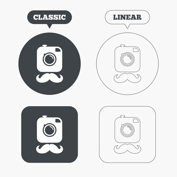 Hipster photo camera sign icons — Stock Vector