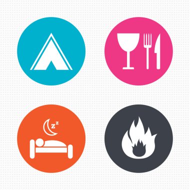 Yemek, uyku, kamp çadır ve yangın