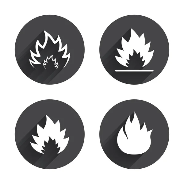 Fire flame icons. Heat signs. — Stock Vector