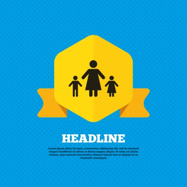 İki çocuklu tek ebeveynli aile