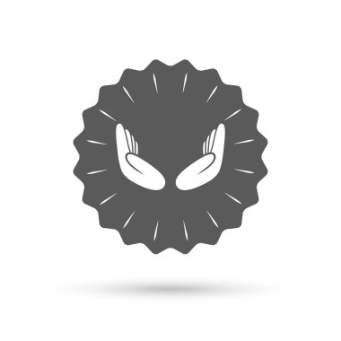 Dua eller simgesini işaret.