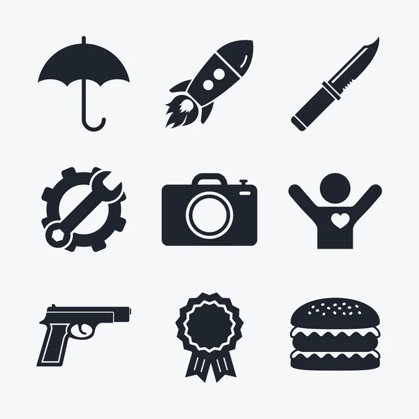 칼, 우산 및 사진 카메라. — 스톡 벡터
