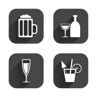 Alkollü içecekler işaretleri.