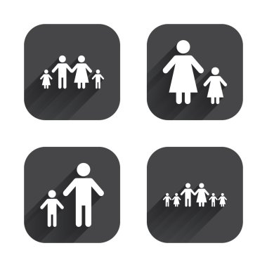 iki çocuk işaretleri ile aile