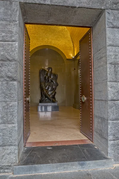 Estátua de Njegos Lovcen — Fotografia de Stock