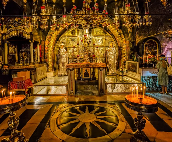 Altar de la Crucifixión en la Iglesia del Santo Sepulcro —  Fotos de Stock
