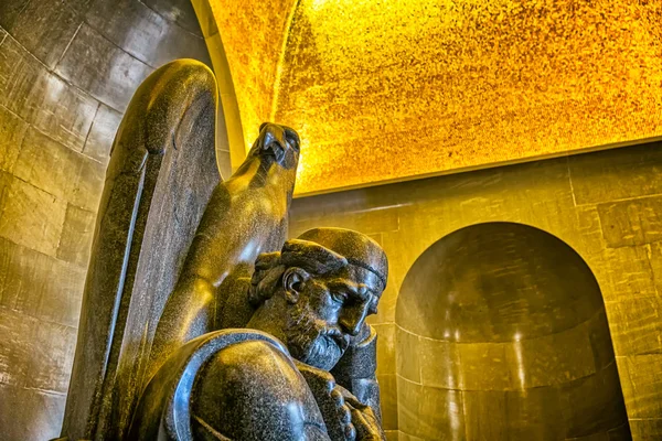 Njegos statue Lovcen — Stock Photo, Image